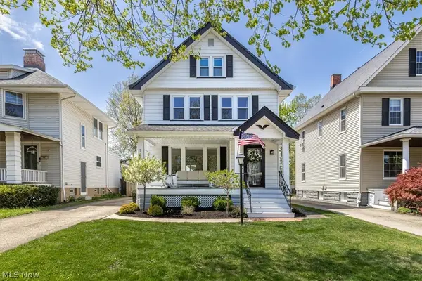 1208 French Avenue, Lakewood, OH 44107