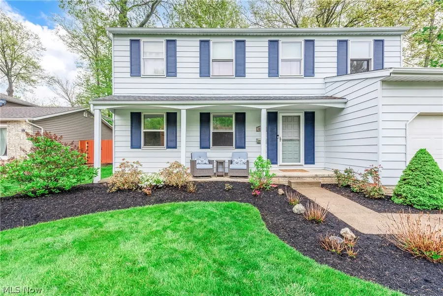 4083 Lydgate Drive, North Olmsted, OH 44070 - #3