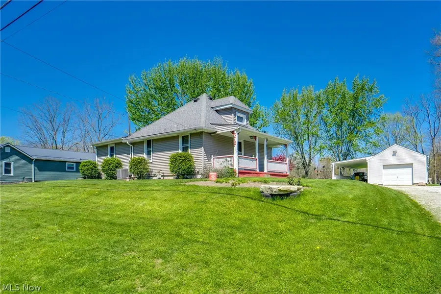 3797 Harper Avenue, Barberton, OH 44203 - #2