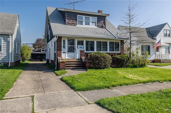 8214 Essen Avenue, Parma, OH 44129