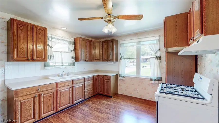 9298 York Road, North Royalton, OH 44133 - #2