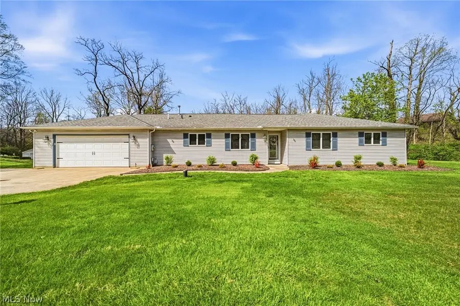 16912 Albion Road, Strongsville, OH 44136 - #2