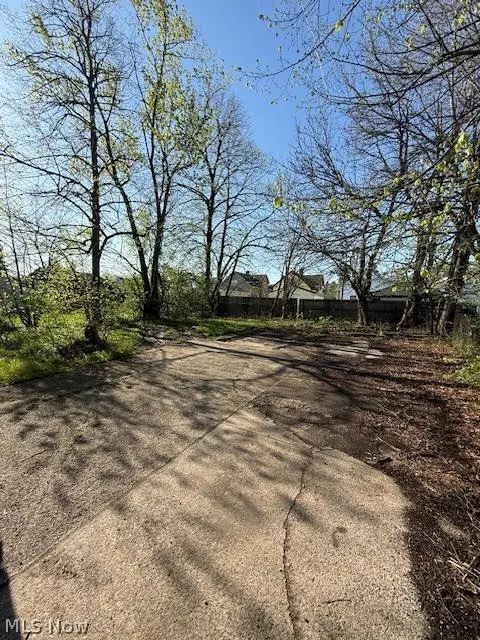 9916 Aetna Road, Cleveland, OH 44105 - #3