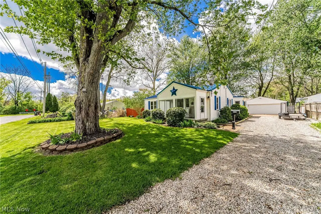 380 Broadway Street, Amherst, OH 44001 - #1