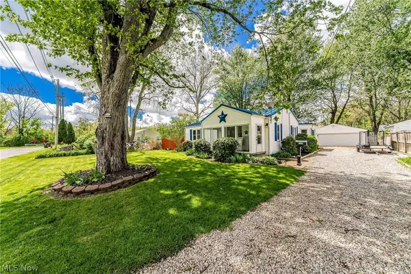 380 Broadway Street, Amherst, OH 44001