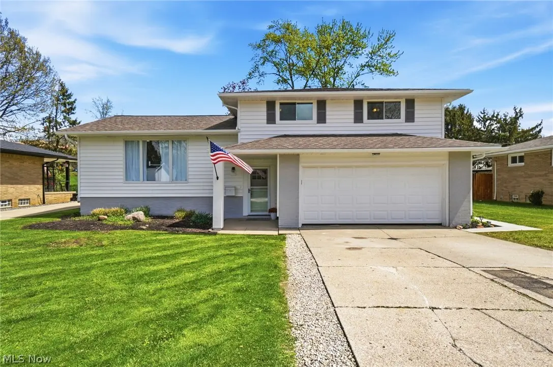 6999 Greenbriar Drive, Parma Heights, OH 44130 - #1