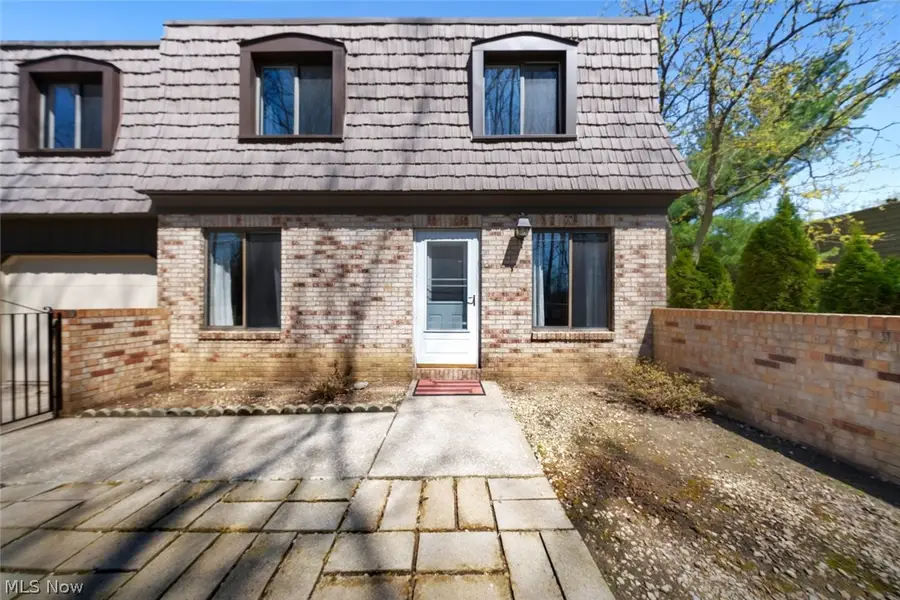 723 Tollis Parkway, Broadview Heights, OH 44147 - #2