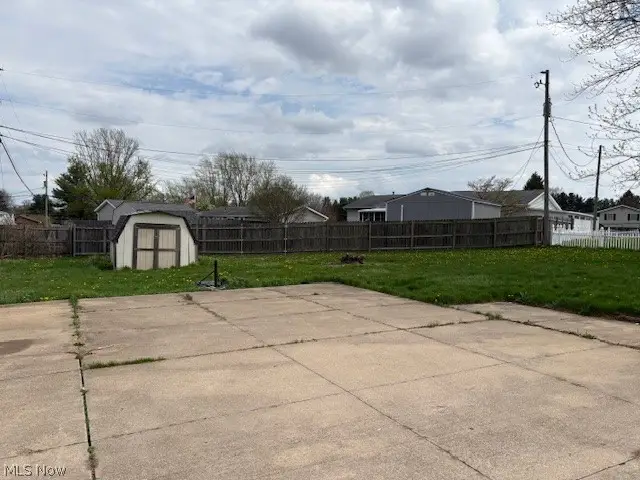 7398 Shisler Ne Street, Canton, OH 44721 - #3