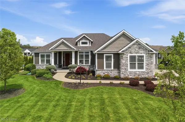 8872 Scotsbury Glen Nw Street, Massillon, OH 44646