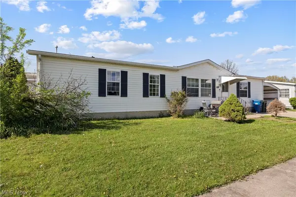 69 Mirage Avenue, Amherst, OH 44001