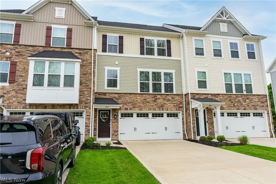 342 E Reno Drive, Louisville, OH 44641 - #3