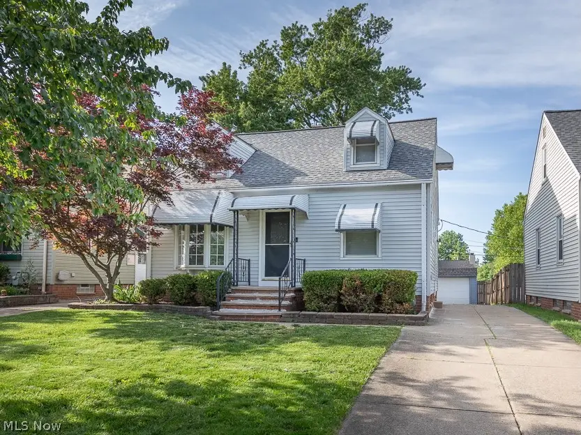 8324 Chesterfield Avenue, Parma, OH 44129 - #1