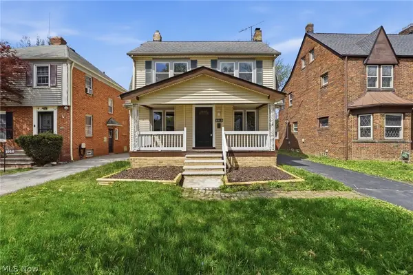 1912 Janette Avenue, Cleveland Heights, OH 44118