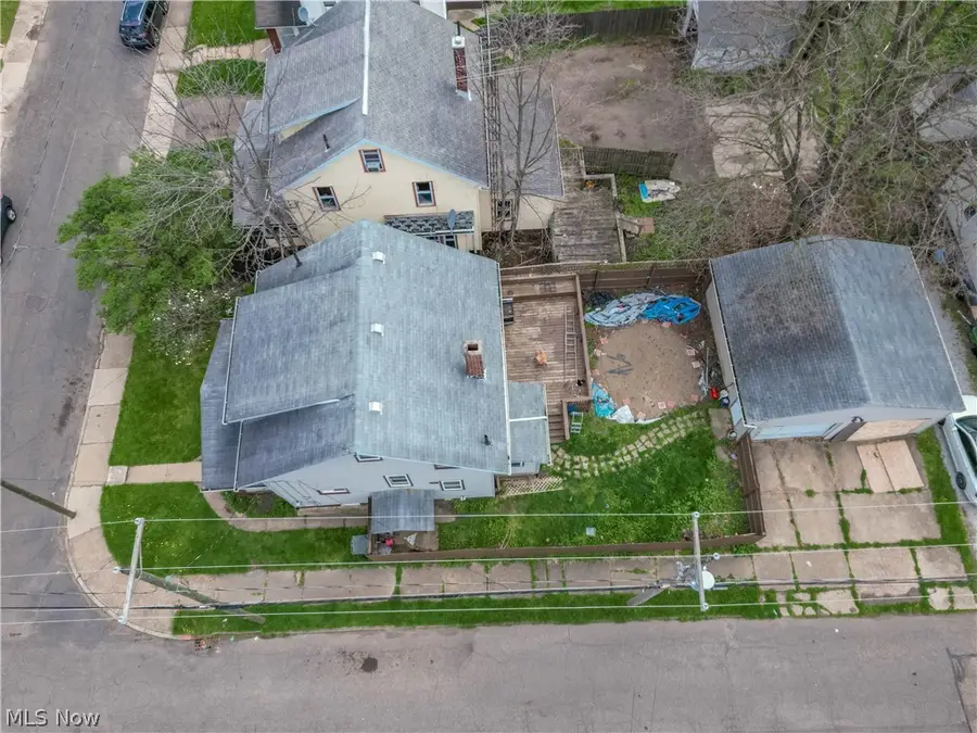 2322 9th Nw Street, Canton, OH 44708 - #3