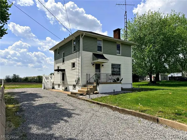 696 E Ohio Avenue, Sebring, OH 44672