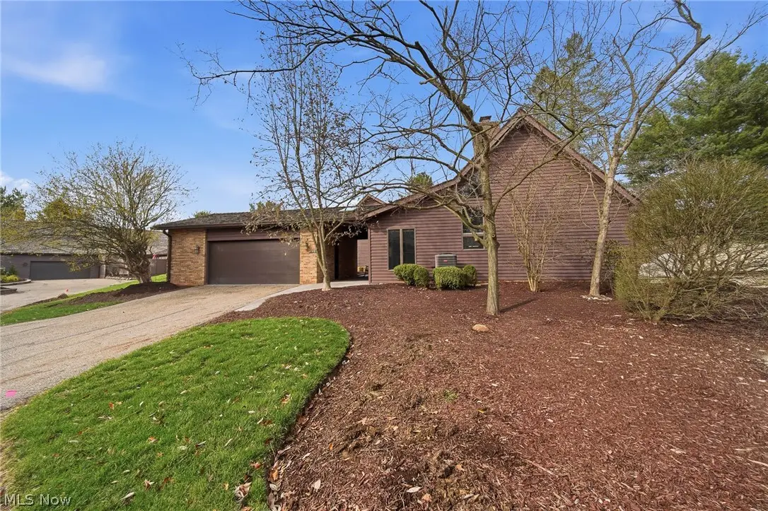 6132 Cedar Nw Lane, Canton, OH 44708 - #1