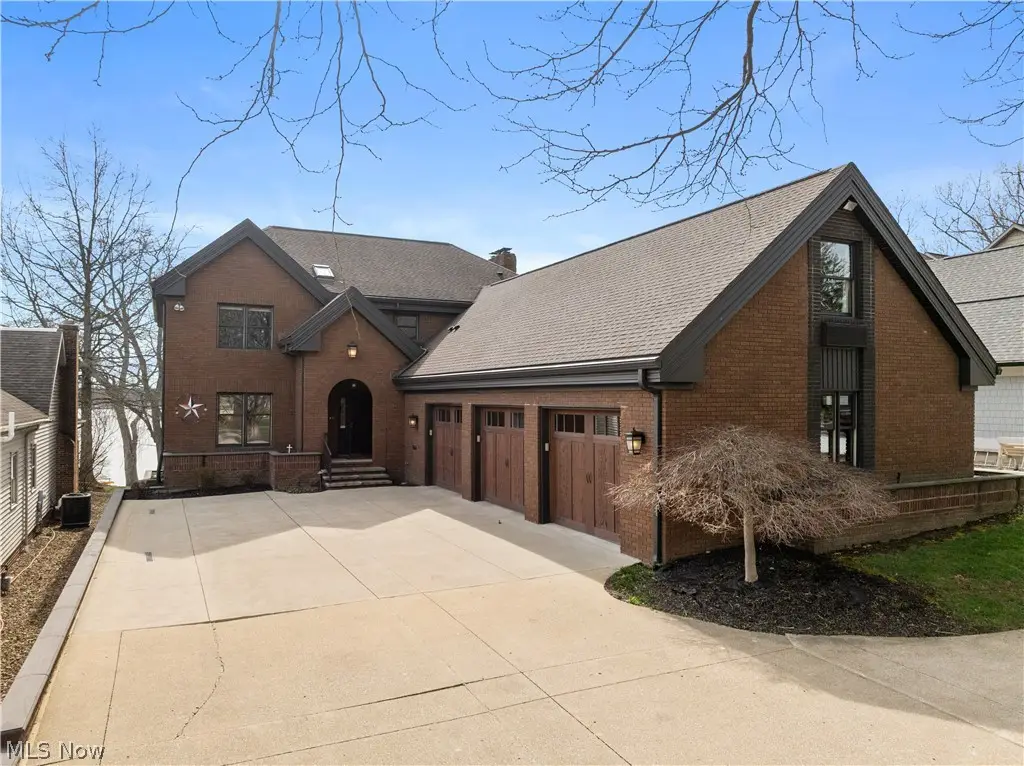 5453 East Nw Boulevard, Canton, OH 44718 - #1