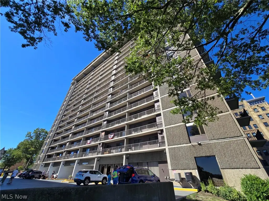 12500 Edgewater Drive #202, Lakewood, OH 44107 - #1