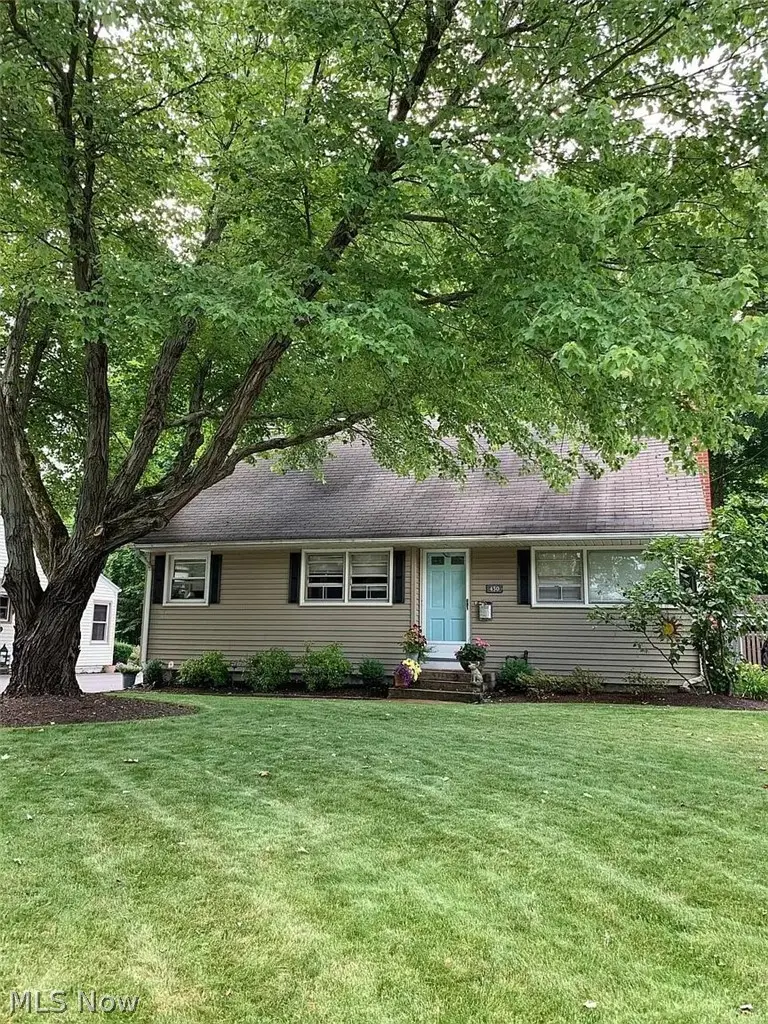 450 Bell Street, Chagrin Falls, OH 44022 - #1