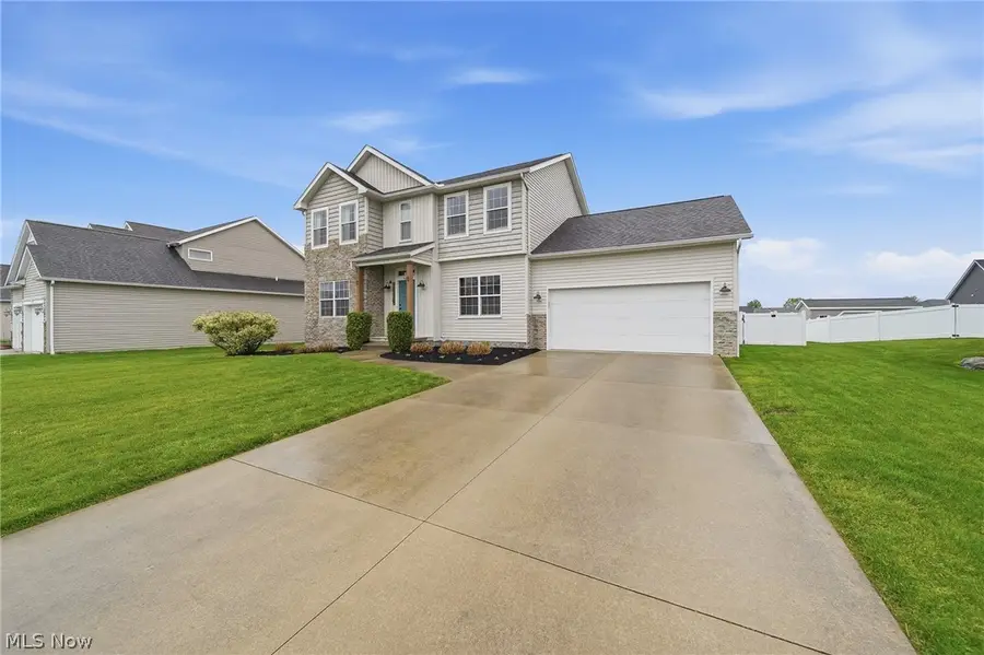 12225 Titano Nw Circle, Uniontown, OH 44685 - #3