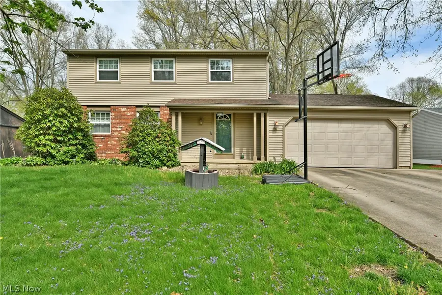 1323 Cedarwood Drive, Mineral Ridge, OH 44440 - #2