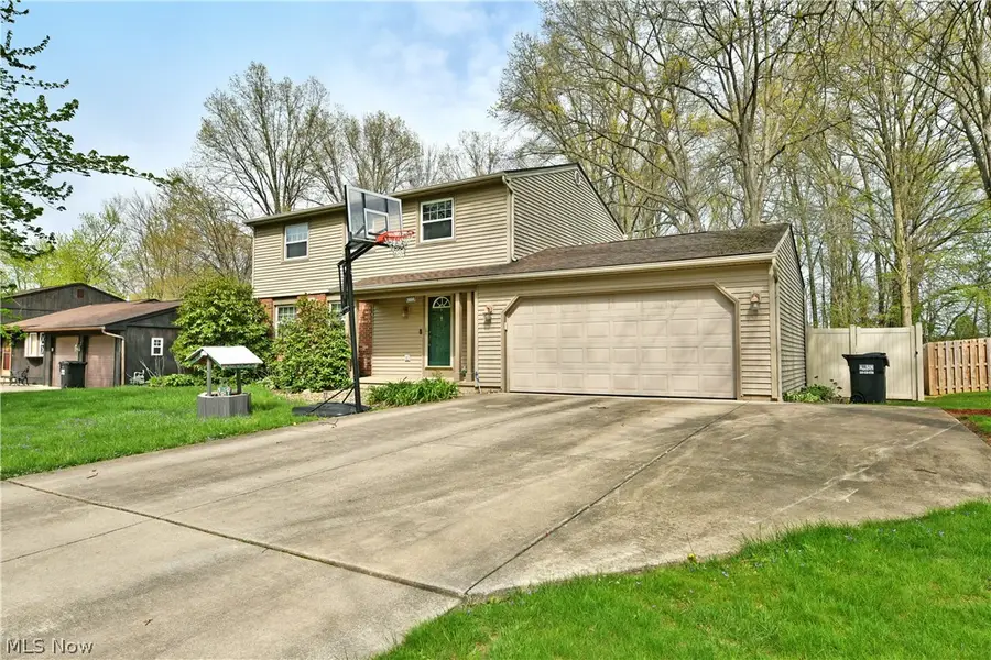 1323 Cedarwood Drive, Mineral Ridge, OH 44440 - #3