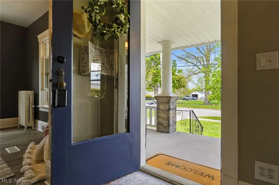 17609 Larchwood Avenue, Cleveland, OH 44135 - #2