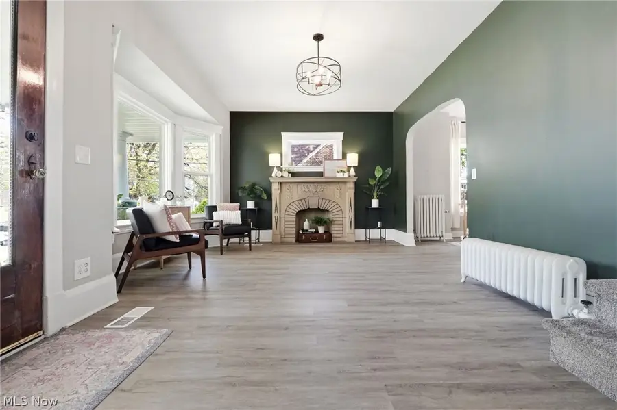 17609 Larchwood Avenue, Cleveland, OH 44135 - #3