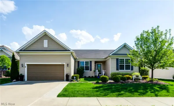 38475 Kingsbury Drive, North Ridgeville, OH 44039