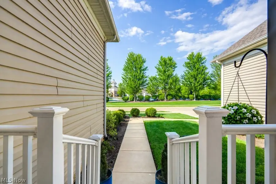 38475 Kingsbury Drive, North Ridgeville, OH 44039 - #3
