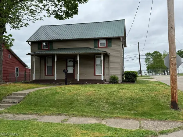 803 Kenilworth Avenue, Coshocton, OH 43812