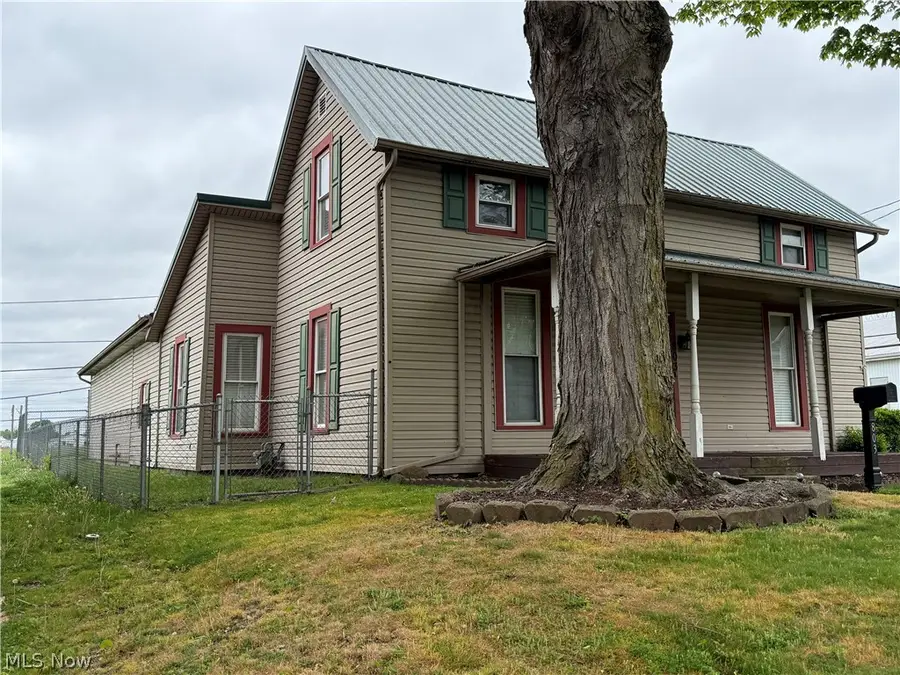 803 Kenilworth Avenue, Coshocton, OH 43812 - #2