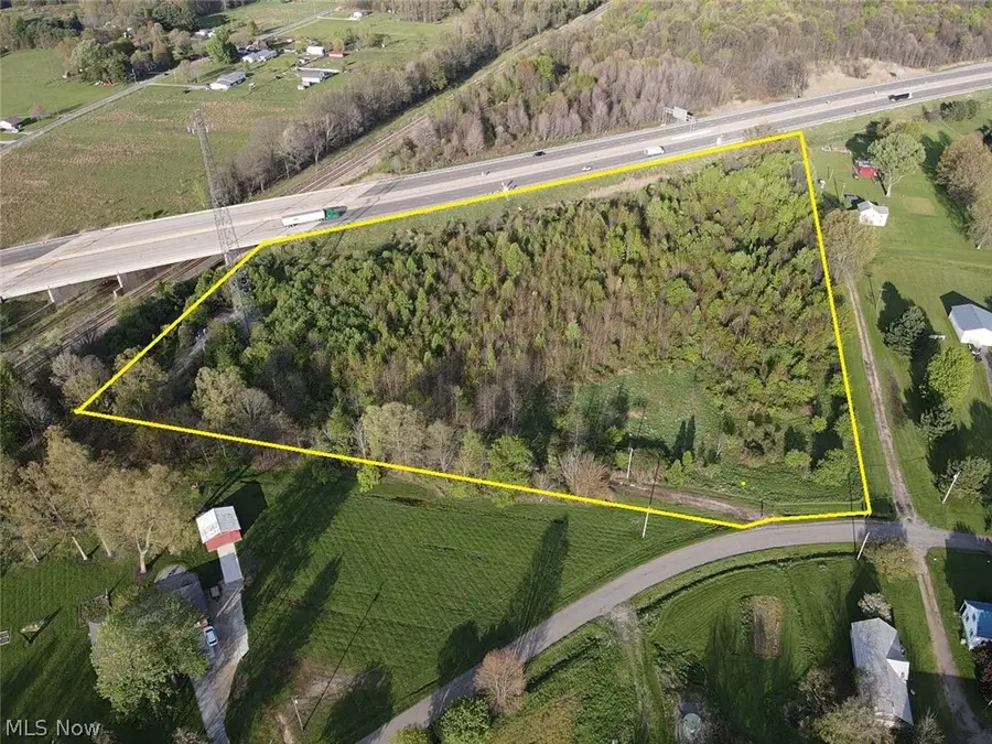 2101 Miller Graber Road, Newton Falls, OH 44444 - #2