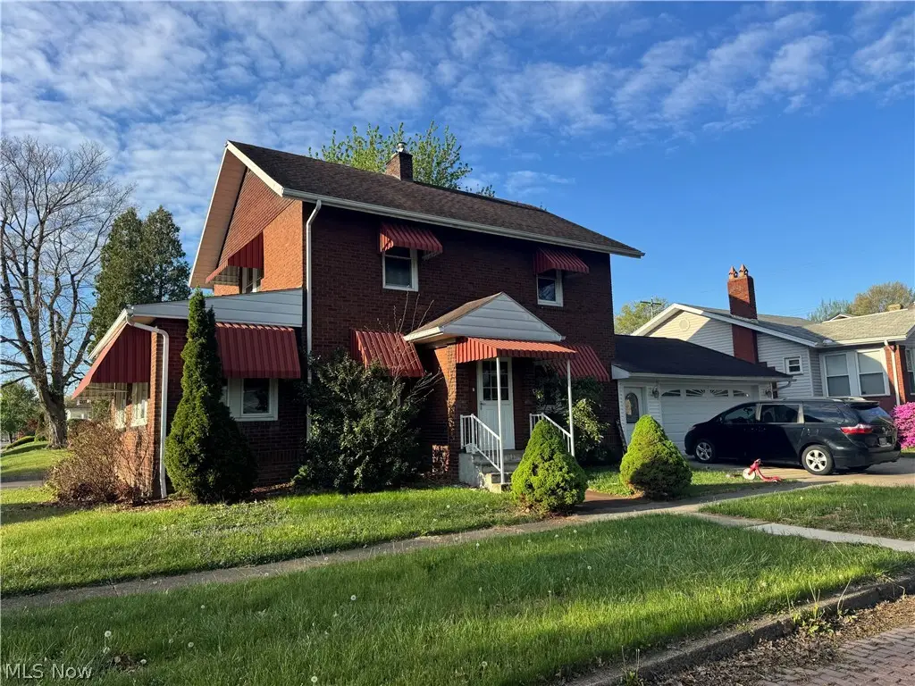 936 N Main Street, Uhrichsville, OH 44683 - #1