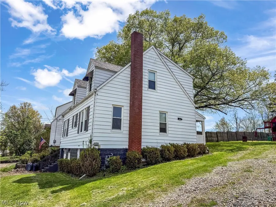742 E Market Street, Cadiz, OH 43907 - #3
