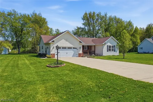 7288 Fieldstone Avenue, Conneaut, OH 44030