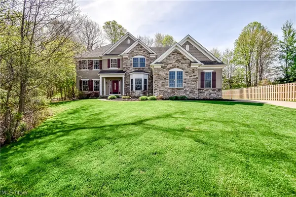 8075 Rainbow Drive, Concord Twp, OH 44077