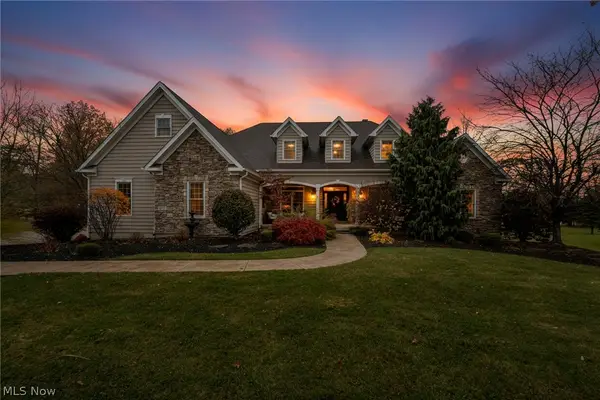 8933 Mountain View Drive, Mentor, OH 44060
