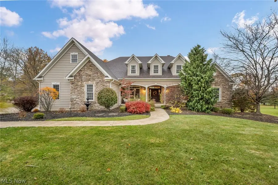 8933 Mountain View Drive, Mentor, OH 44060 - #2