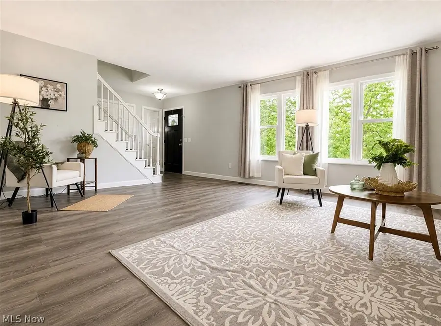 21 Cherry Hills Drive, Belpre, OH 45714 - #2