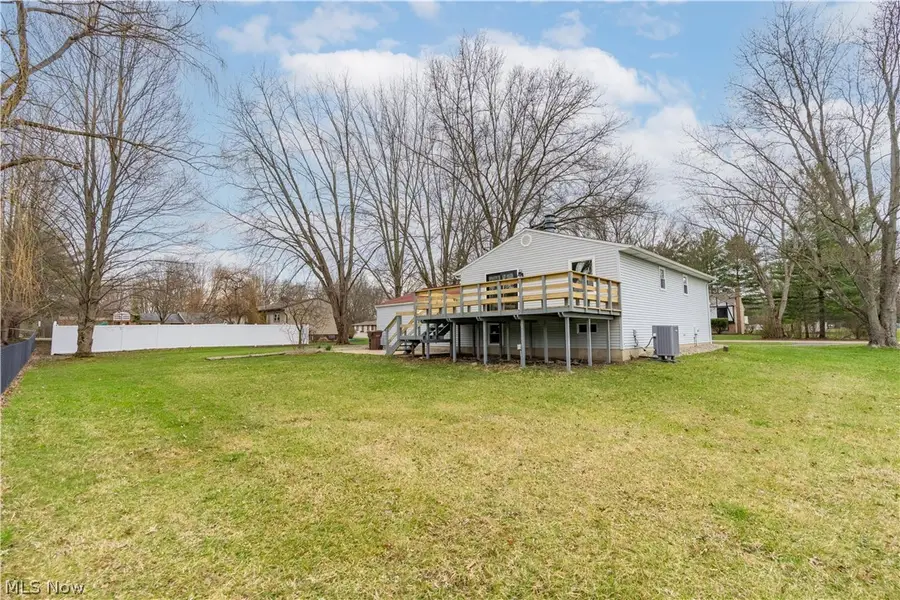 6518 Lorraine Nw Avenue, Massillon, OH 44646 - #2