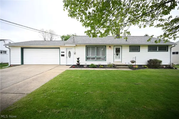 1911 39th Ne Street, Canton, OH 44705