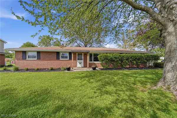 3295 Easton Ne Street, Canton, OH 44721