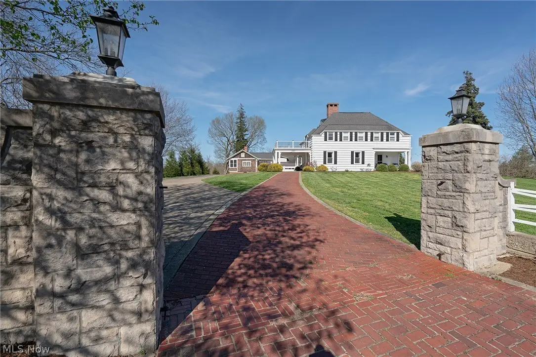 1307 Cisler Drive, Marietta, OH 45750 - #1