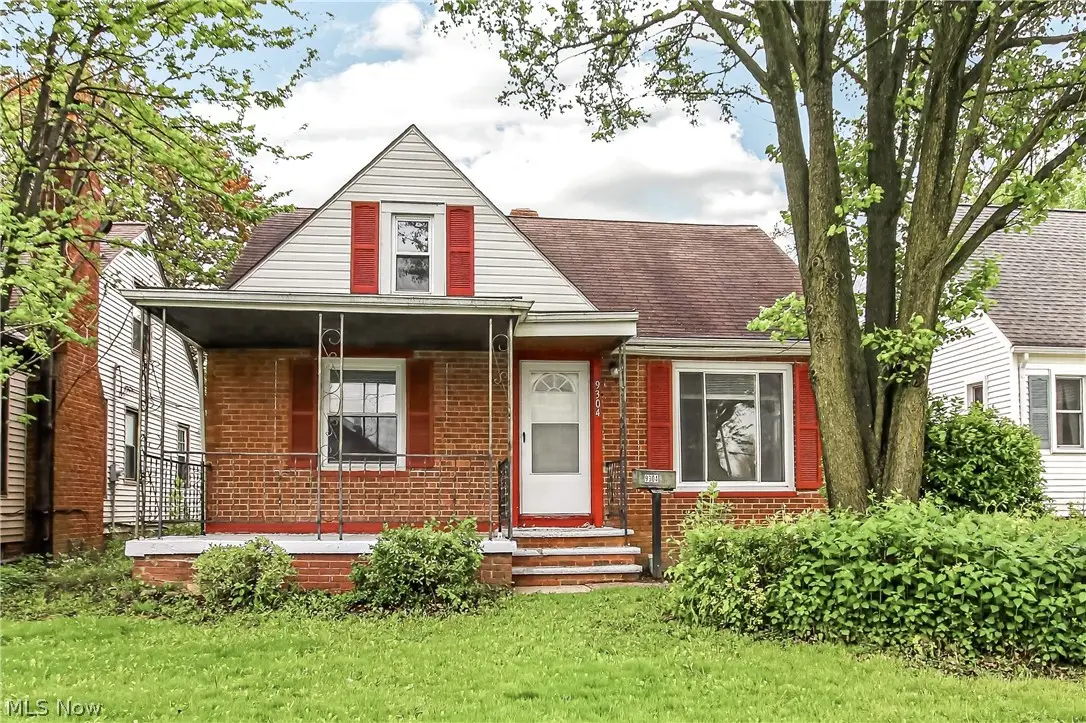9304 Plymouth Avenue, Garfield Heights, OH 44125 - #1