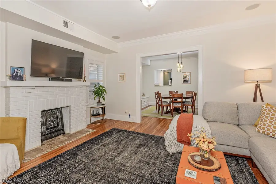 2725 Hampshire Road #1, Cleveland Heights, OH 44106 - #3