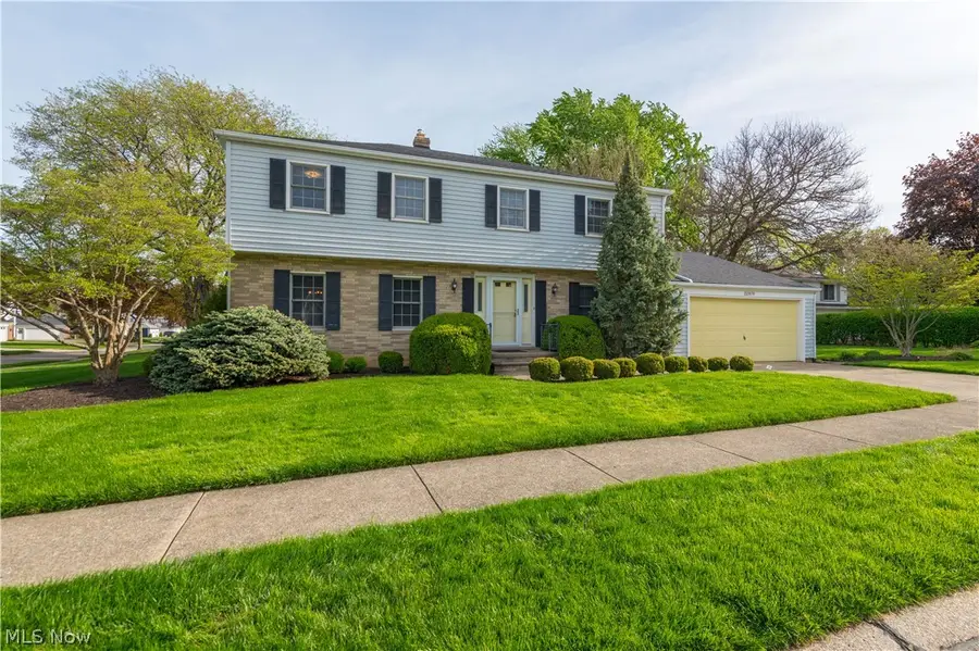 22870 Laramie Drive, Rocky River, OH 44116 - #2