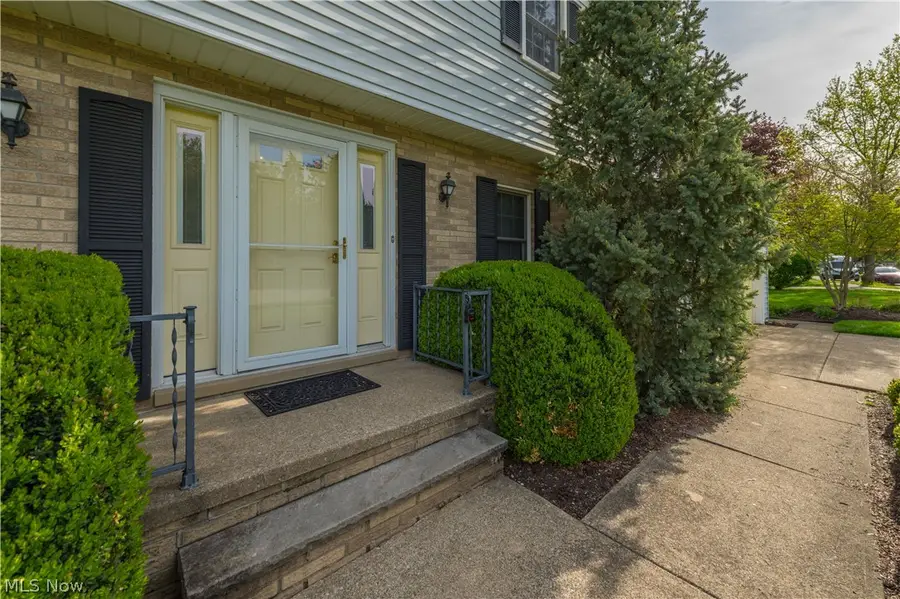 22870 Laramie Drive, Rocky River, OH 44116 - #3