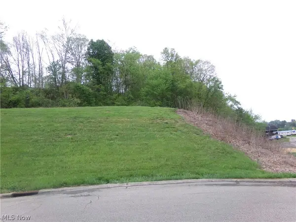 Spitler Drive, Coshocton, OH 43812