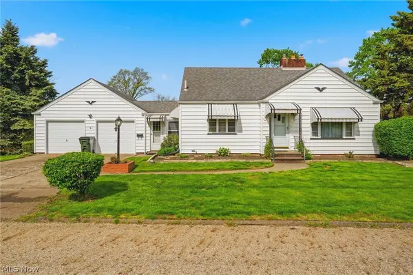 2953 Gibbs Ne Avenue, Canton, OH 44714